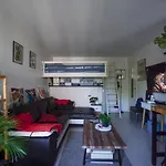 Nice Studio With Balcony Near Canal De L\'Ourcq